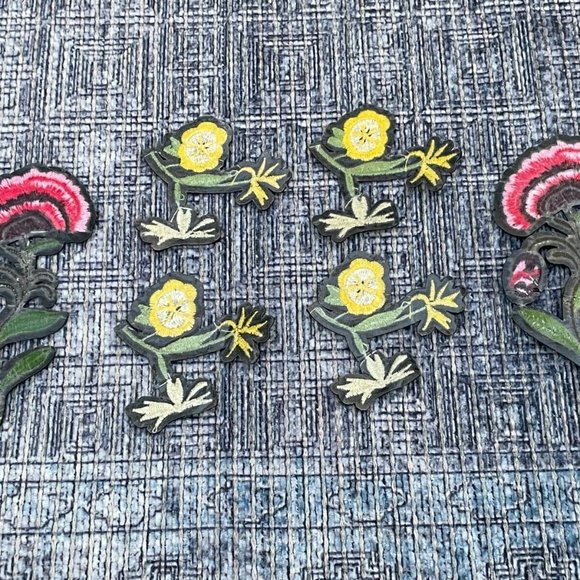 6 Iron On Patches Red and Yellow Flowers Patches for Craft Cloth Embroidery - Picture 9 of 9